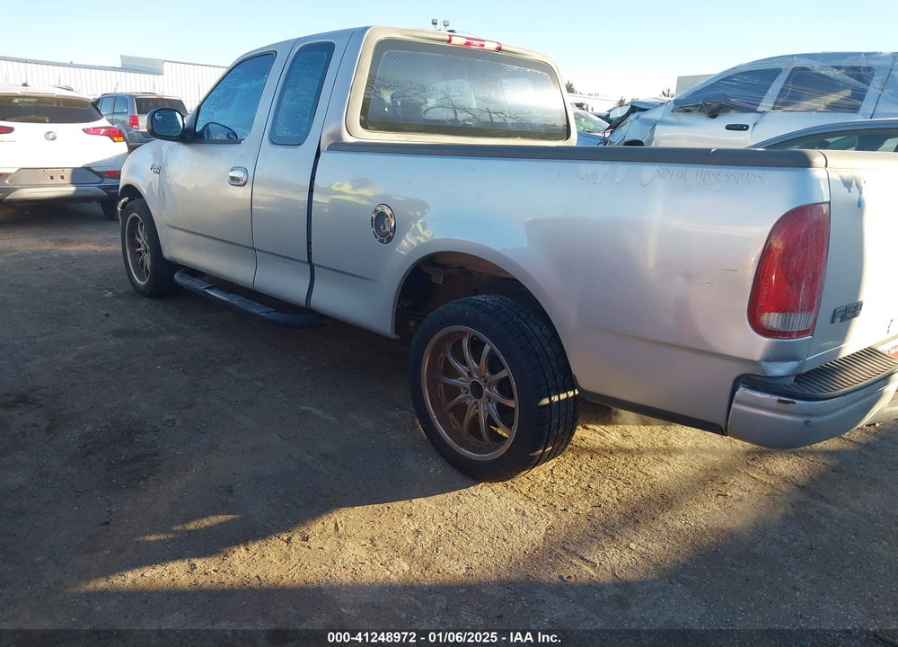 2001 FORD F-150 XL/XLT VIN: 1FTZX17211NB42927