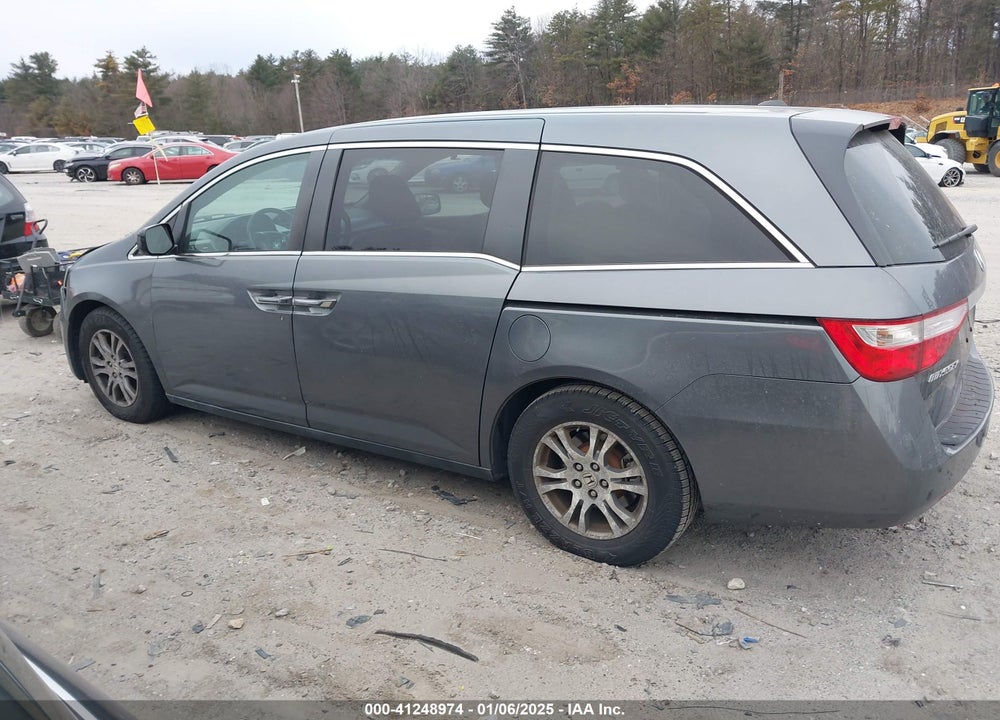 2011 HONDA ODYSSEY EX-L VIN: 5FNRL5H69BB052204