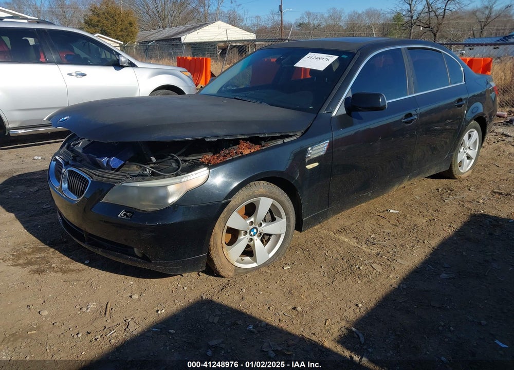 2007 BMW 525XI VIN: WBANF33527CW71432