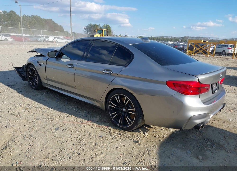 2018 BMW M5 VIN: WBSJF0C57JB283716