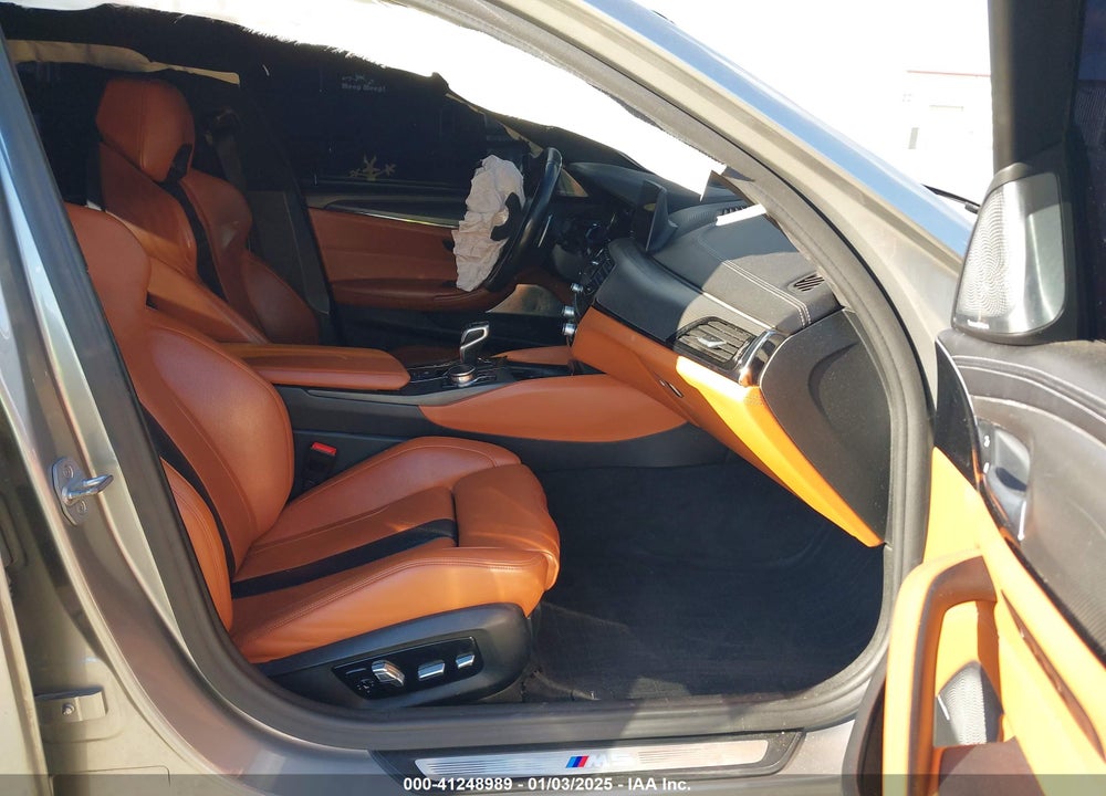 2018 BMW M5 VIN: WBSJF0C57JB283716