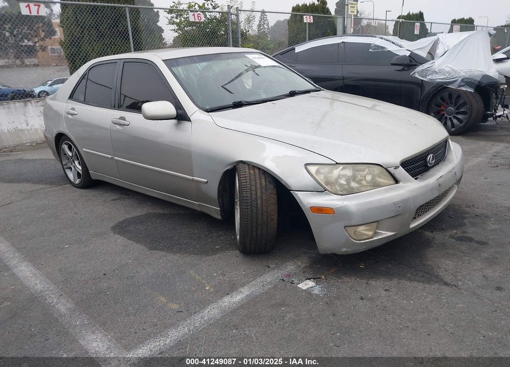 2002 LEXUS IS 300 VIN: JTHBD192020053760