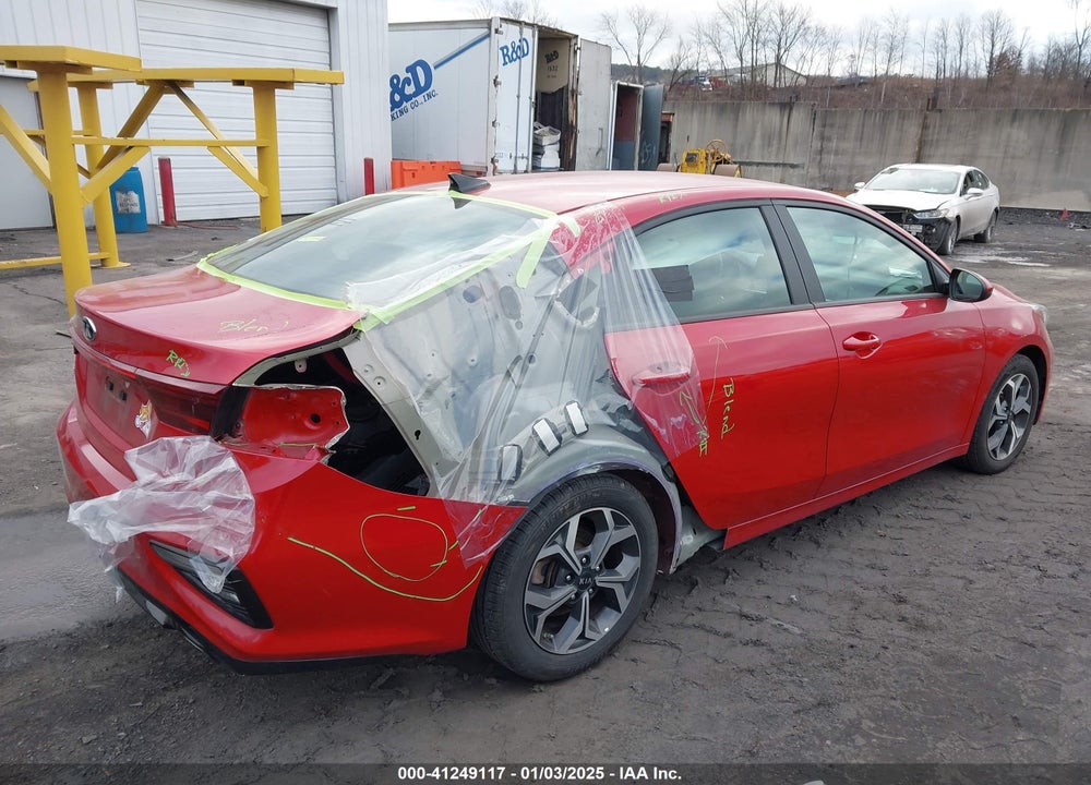 2021 KIA FORTE VIN: 3KPF24AD1ME317943