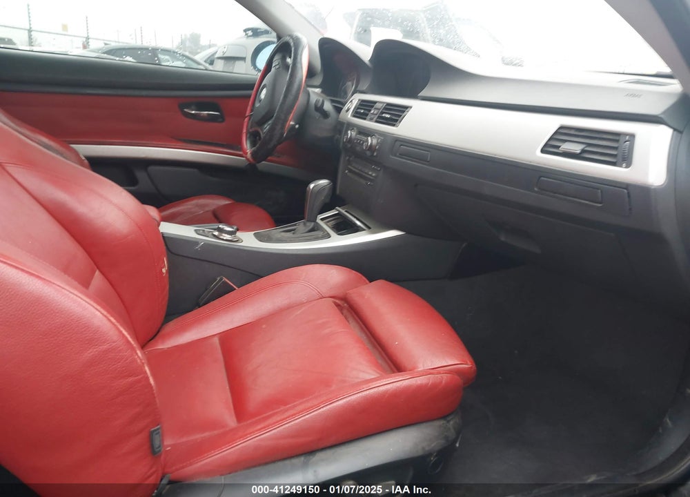 2008 BMW 328I VIN: WBAWV13598P118637