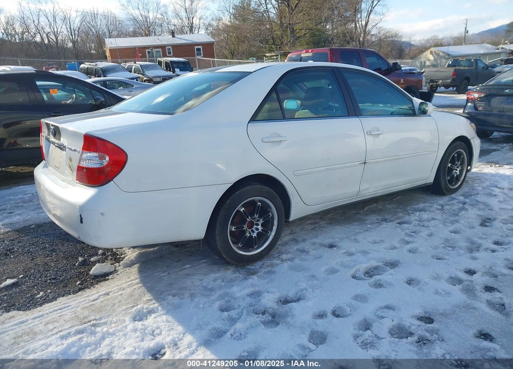 2004 TOYOTA CAMRY LE VIN: 4T1BE32K44U281224