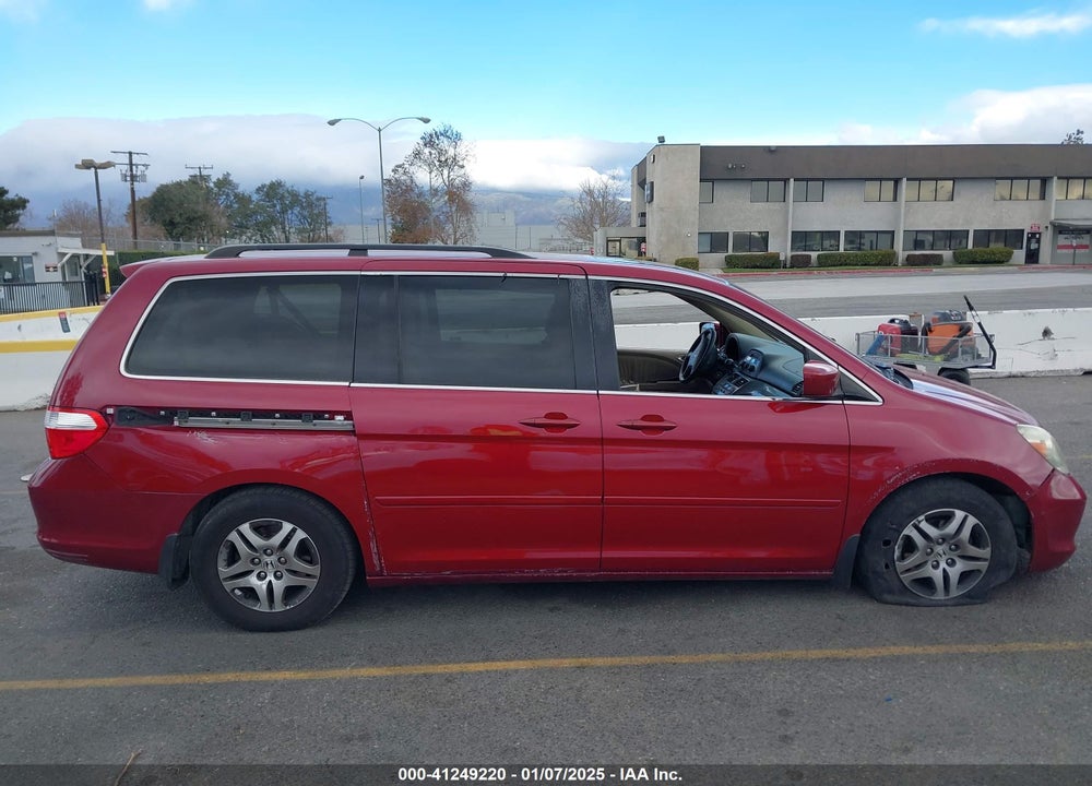 2005 HONDA ODYSSEY EX-L VIN: 5FNRL38655B406910