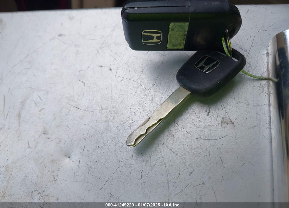 2005 HONDA ODYSSEY EX-L VIN: 5FNRL38655B406910