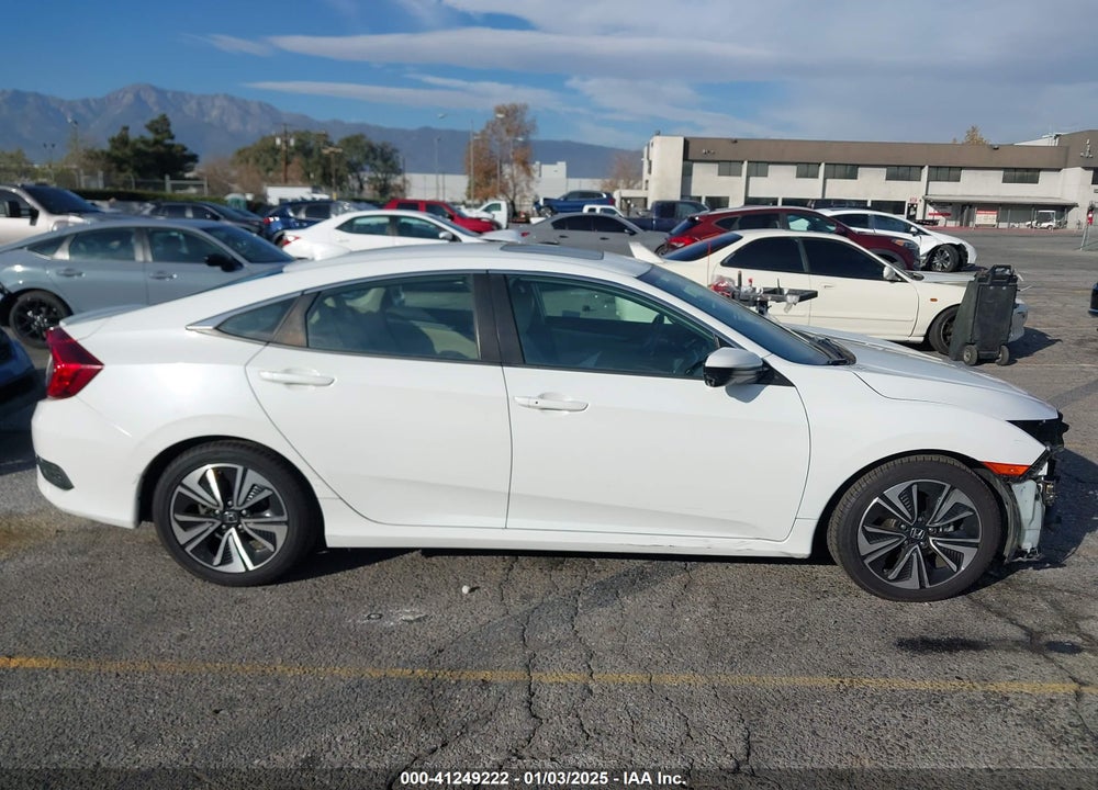 2017 HONDA CIVIC EX-L VIN: 2HGFC1F77HH643658