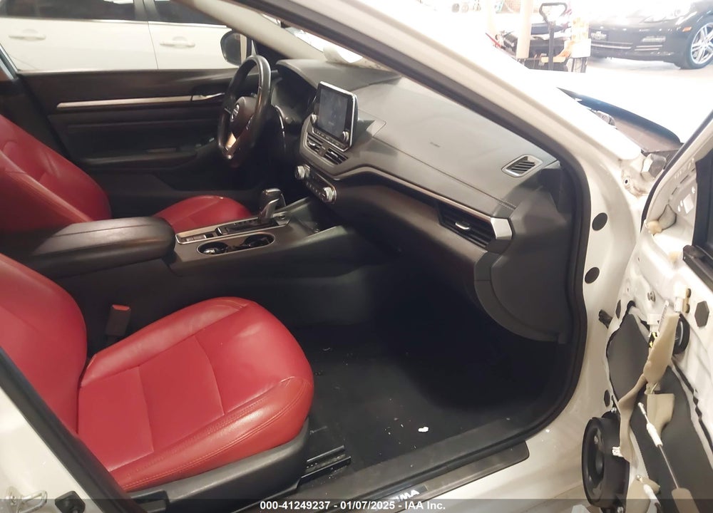 2019 NISSAN ALTIMA 2.5 SV VIN: 1N4BL4DV0KC130817