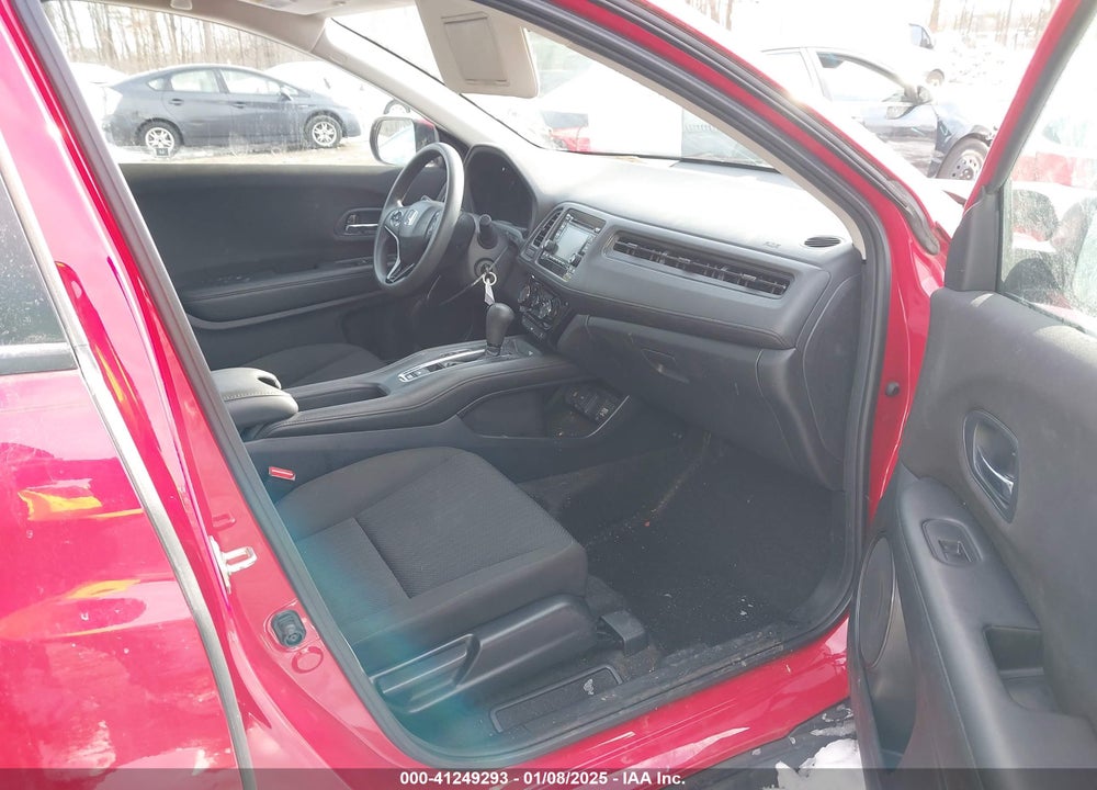 2018 HONDA HR-V VIN: 3CZRU6H39JG719879