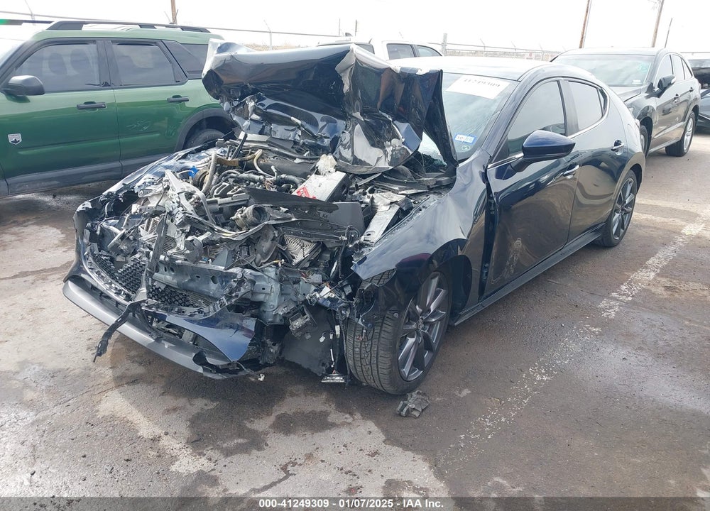 2021 MAZDA 3 VIN: JM1BPAKL4M1400645
