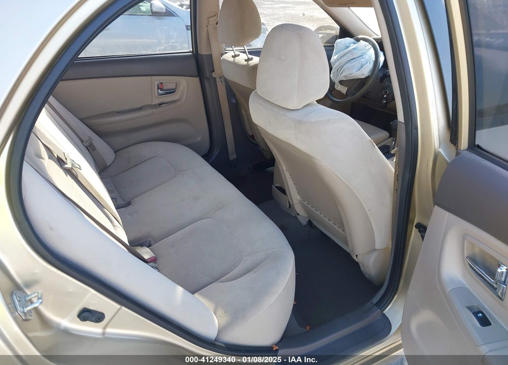2009 KIA SPECTRA VIN: KNAFE221195651423