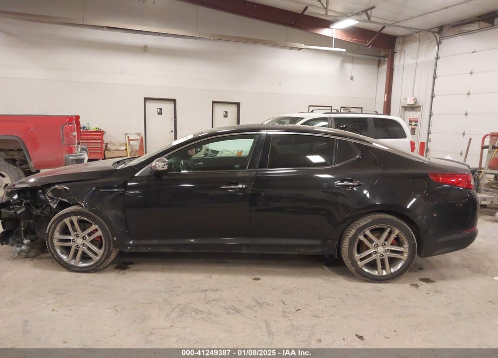 2013 KIA OPTIMA VIN: 5XXGR4A66DG095117