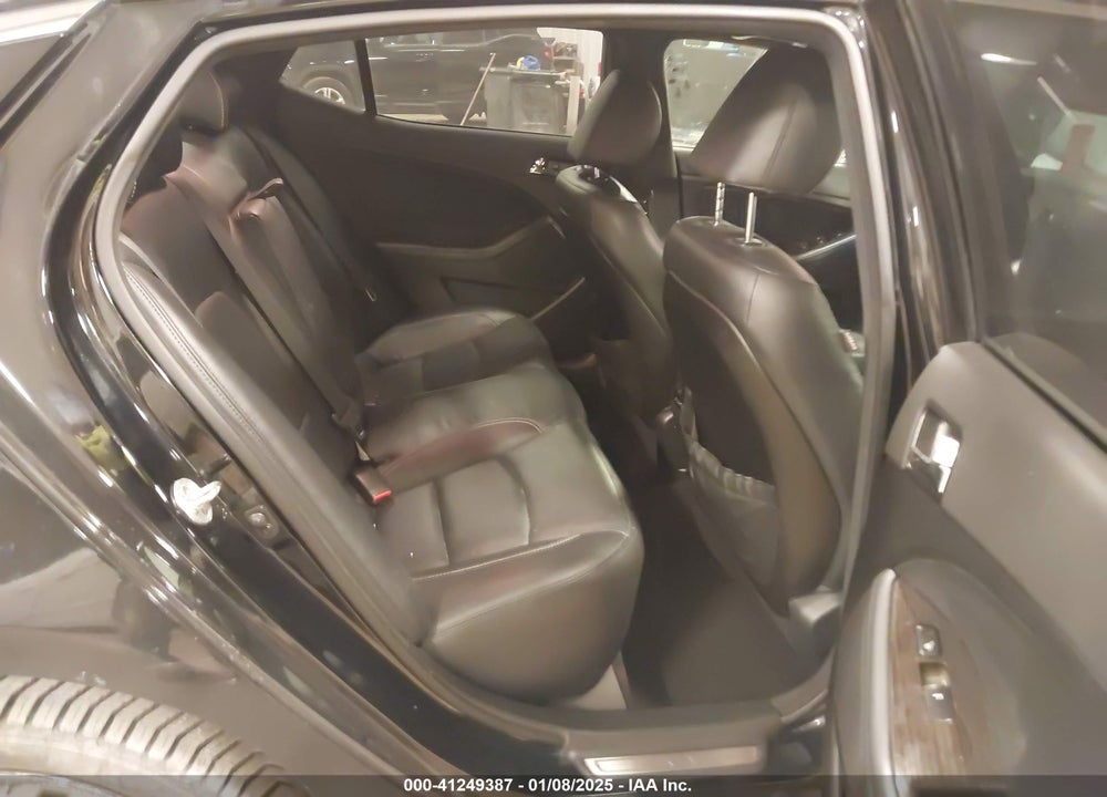 2013 KIA OPTIMA VIN: 5XXGR4A66DG095117