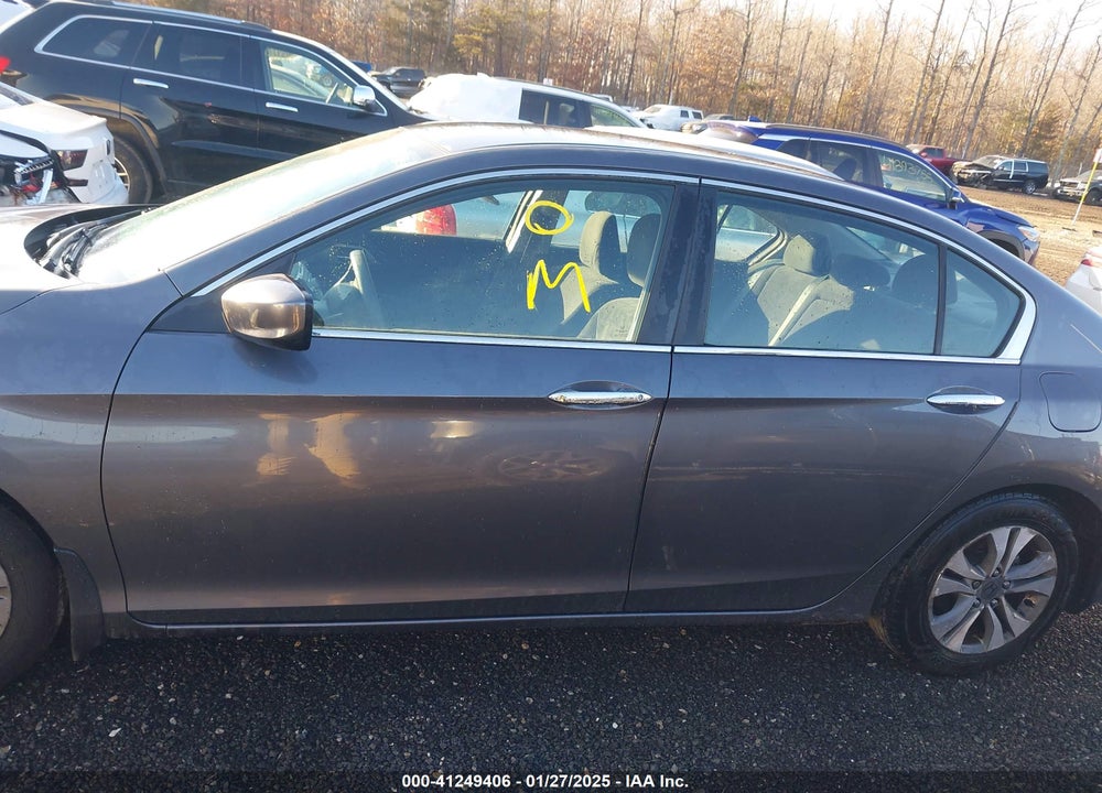 2013 HONDA ACCORD VIN: 1HGCR2F32DA108881