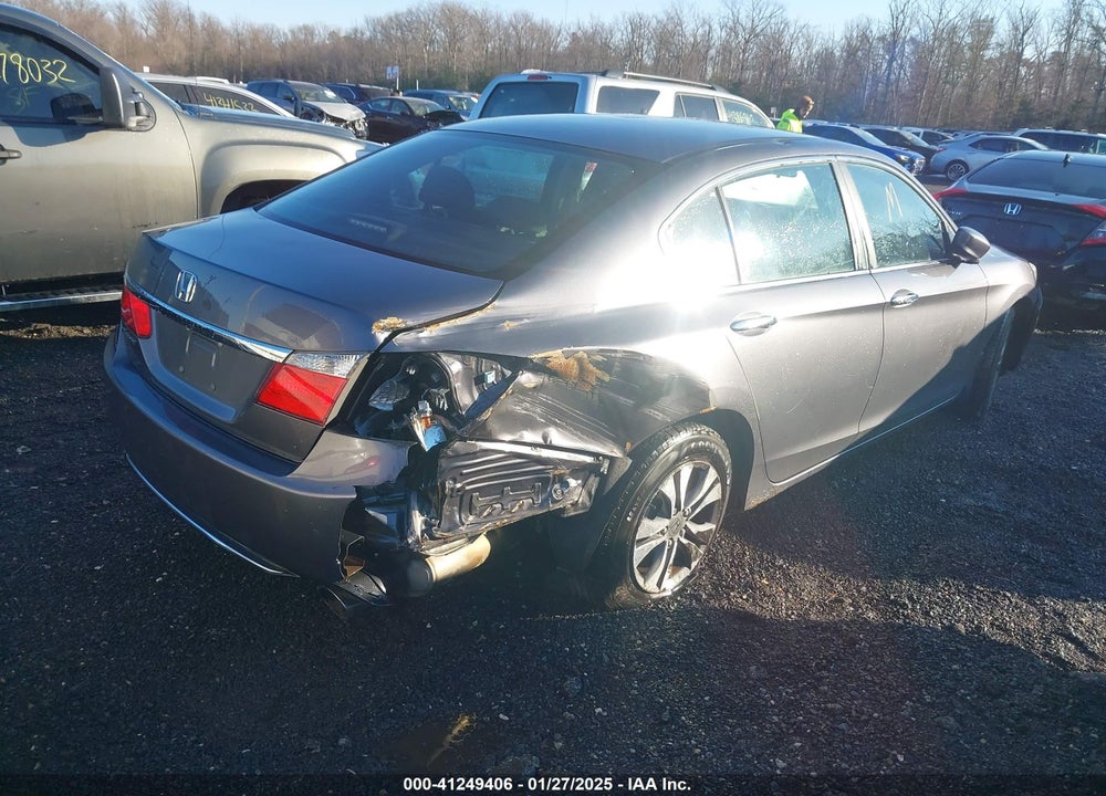 2013 HONDA ACCORD VIN: 1HGCR2F32DA108881