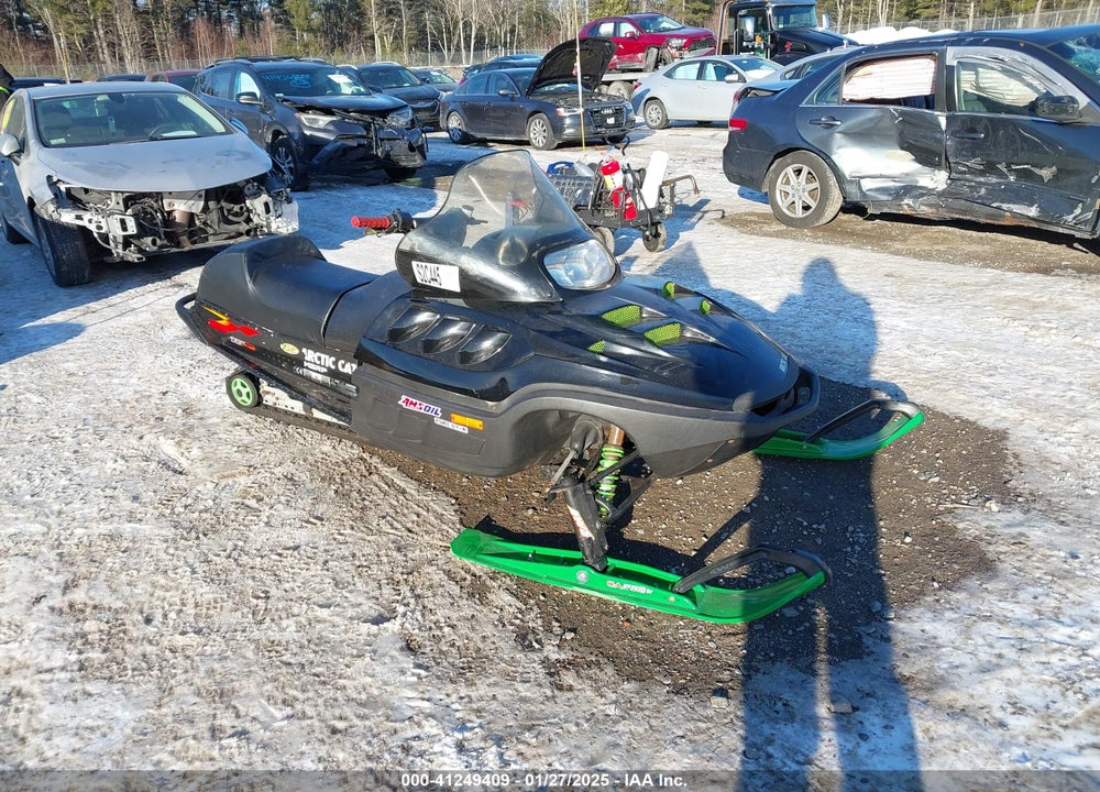 1998 ARCTIC CAT ZRT 800 VIN: 9933010