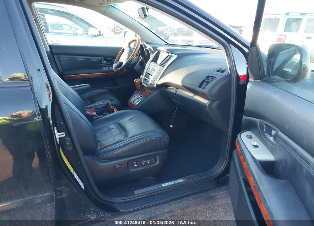 2008 LEXUS RX 350 VIN: 2T2HK31U18C069244