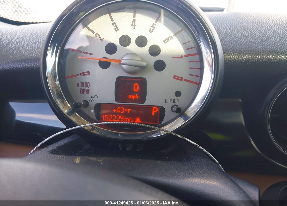 2013 MINI HARDTOP VIN: WMWSU3C58DT546133