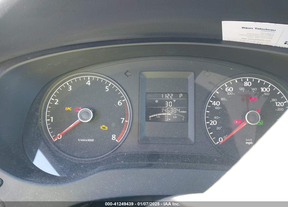 2011 VOLKSWAGEN JETTA 2.0L S VIN: 3VW2K7AJ1BM021021
