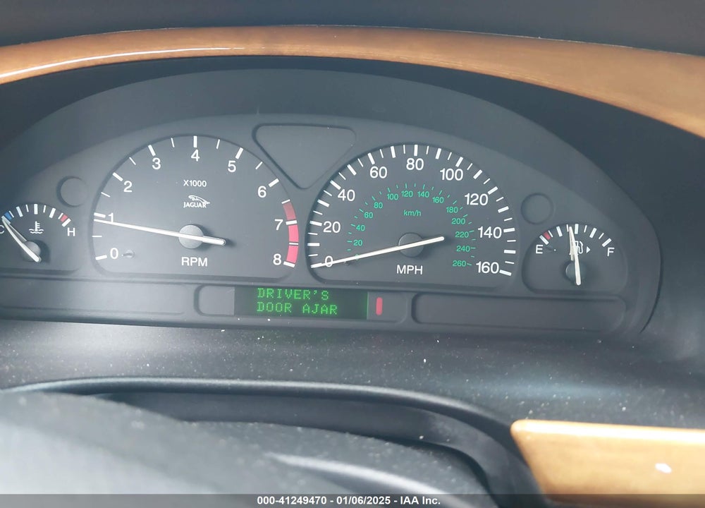 2001 JAGUAR S-TYPE 4.0L V8 VIN: SAJDA01P61GM04926