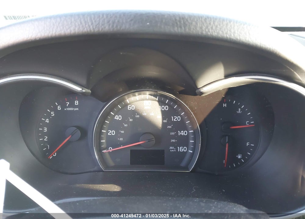 2015 KIA SORENTO LX V6 VIN: 5XYKTDA74FG602194