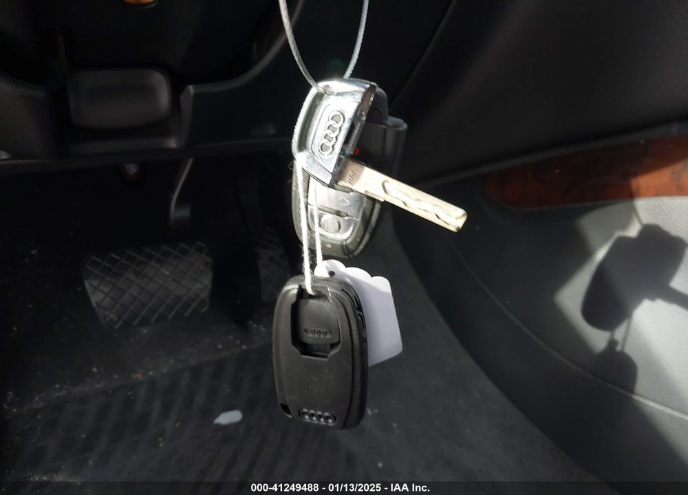 2013 AUDI A5 VIN: WAULFAFH1DN001095