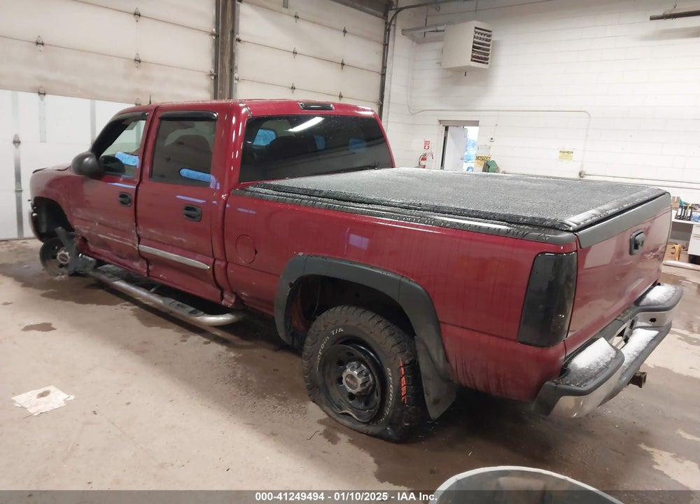 2005 GMC SIERRA 2500HD SLT VIN: 1GTHK23U35F883569
