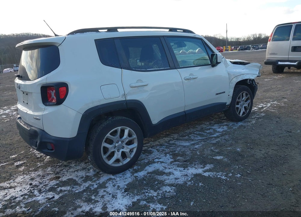 2016 JEEP RENEGADE LATITUDE VIN: ZACCJBBT1GPE12767