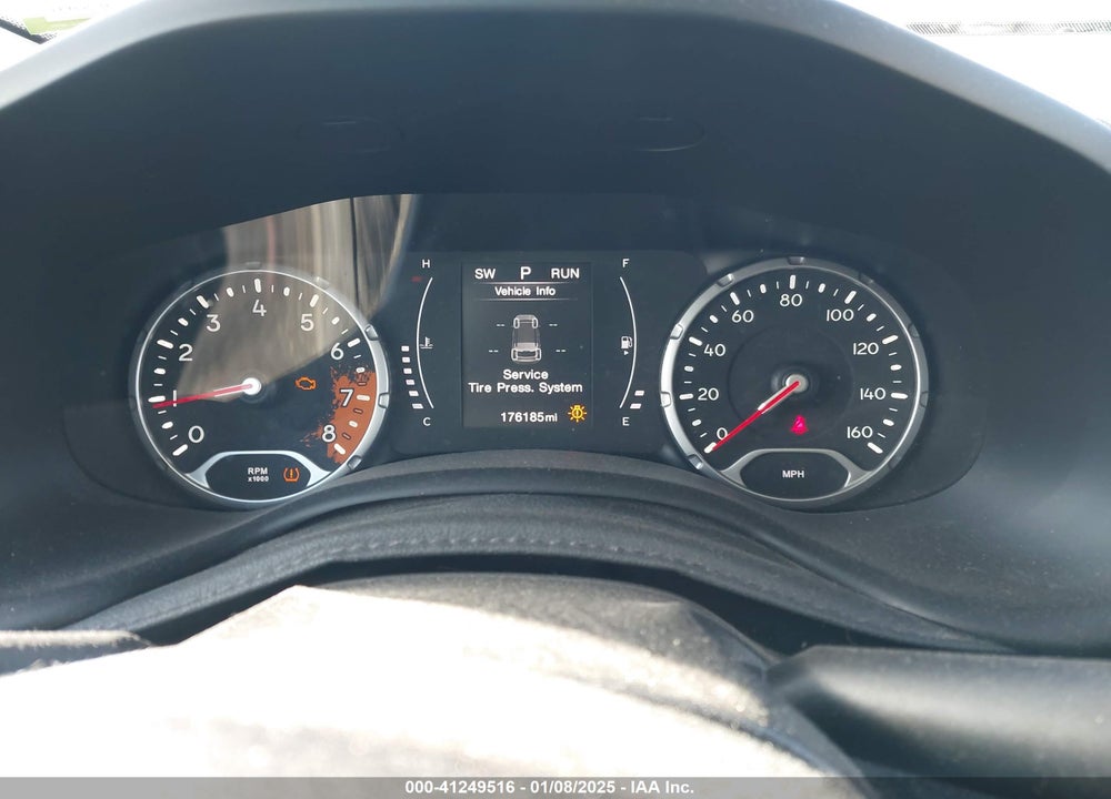 2016 JEEP RENEGADE LATITUDE VIN: ZACCJBBT1GPE12767
