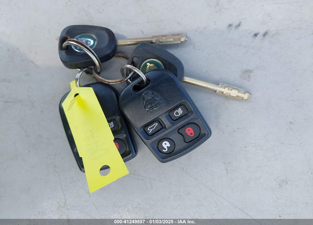 2004 JAGUAR XK8 VIN: SAJDA41C242A39637