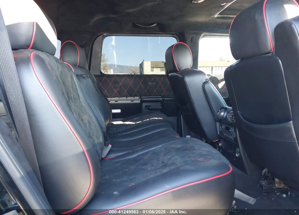 2003 HUMMER H2 VIN: 5GRGN23U33H117974