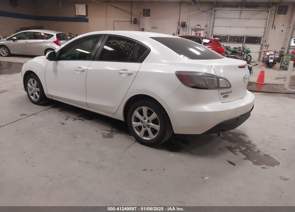 2010 MAZDA 3 I TOURING VIN: JM1BL1SG1A1174932