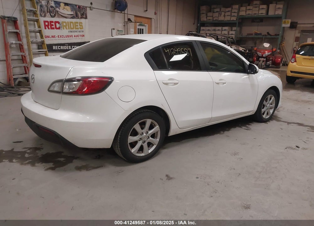 2010 MAZDA 3 I TOURING VIN: JM1BL1SG1A1174932