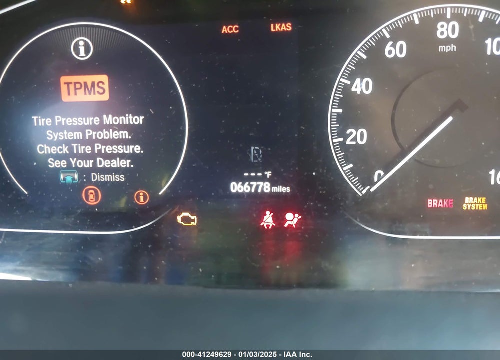2018 HONDA ACCORD VIN: 1HGCV1F1XJA069165