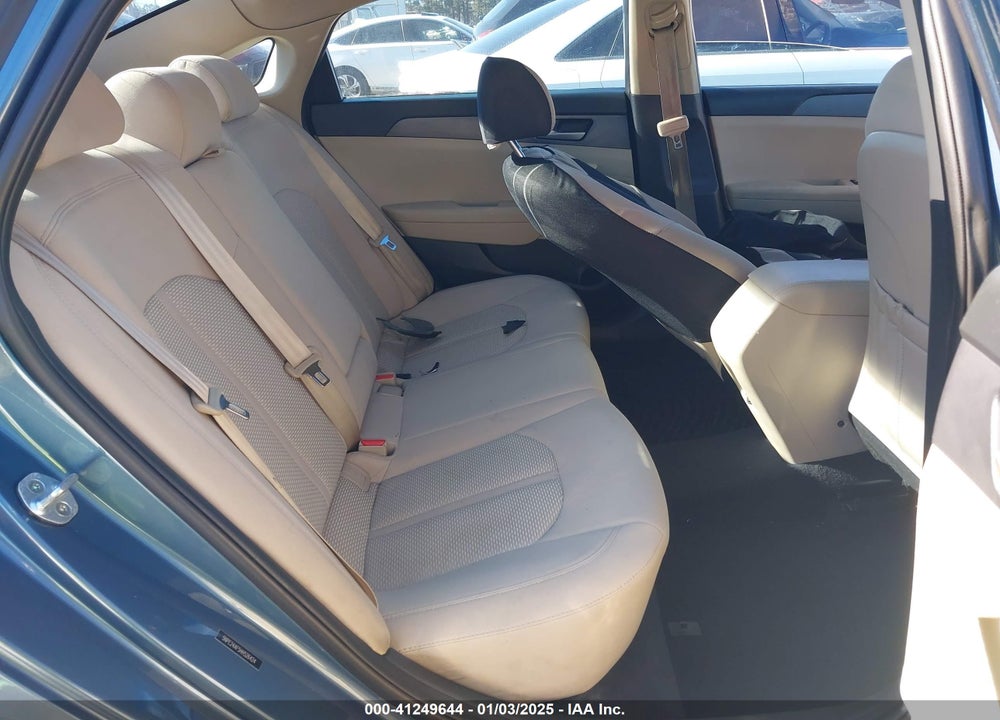 2017 HYUNDAI SONATA VIN: 5NPE24AF5HH526424