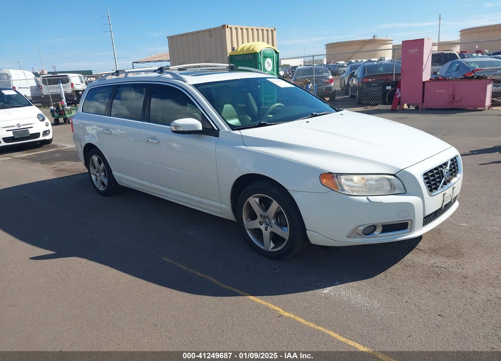 2009 VOLVO V70 3.2 VIN: YV1BW982391101066