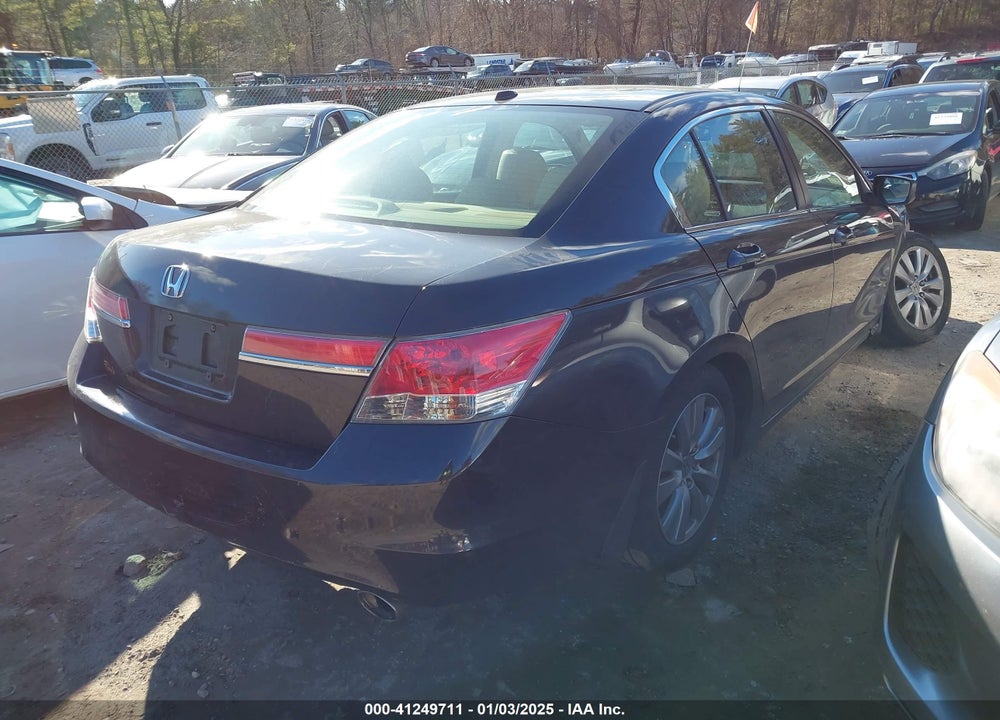 2012 HONDA ACCORD VIN: 1HGCP2F8XCA081526
