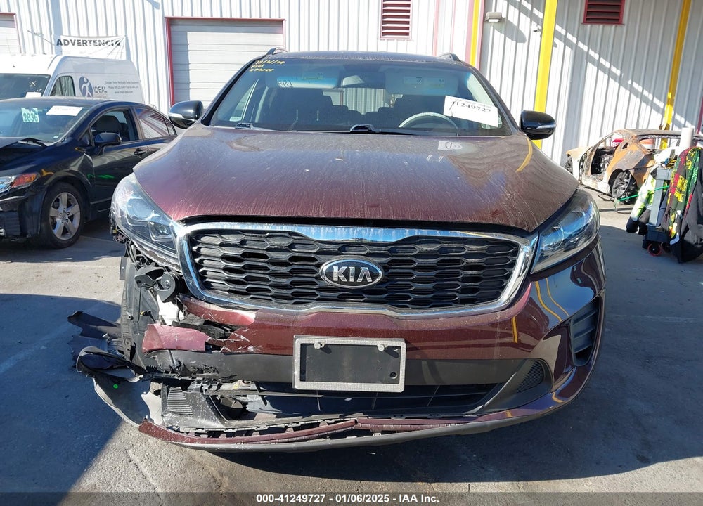 2019 KIA SORENTO VIN: 5XYPG4A53KG594088