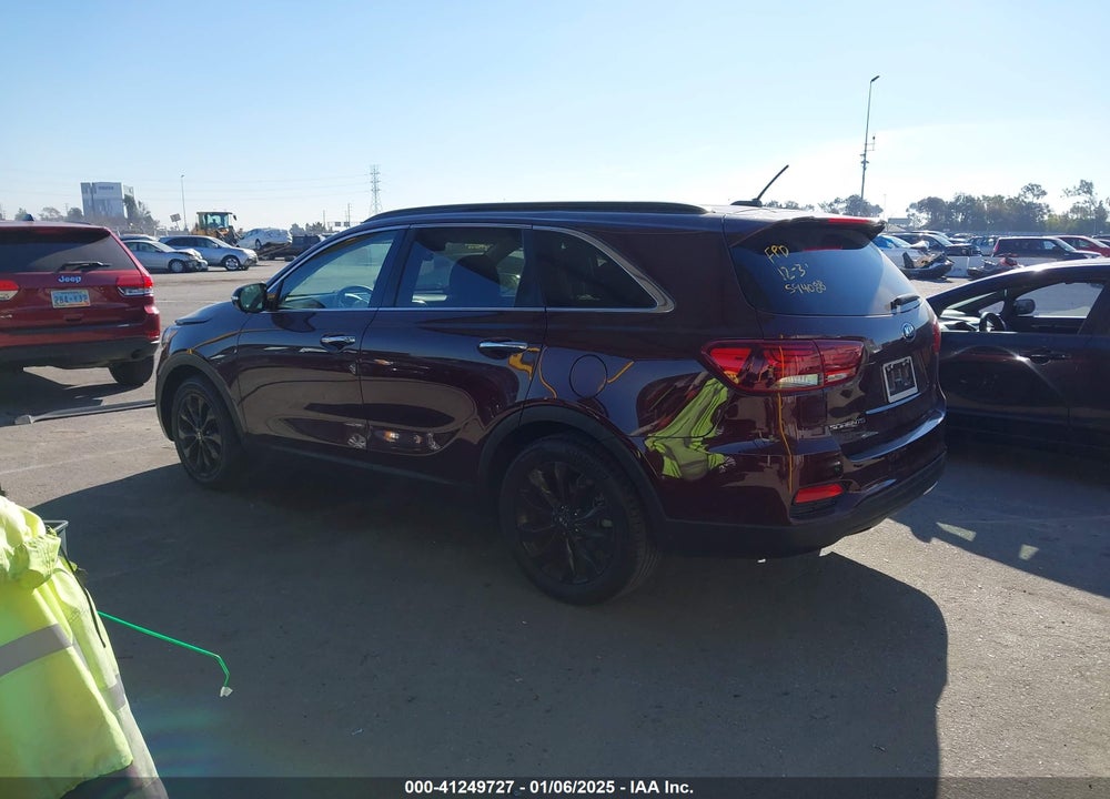 2019 KIA SORENTO VIN: 5XYPG4A53KG594088