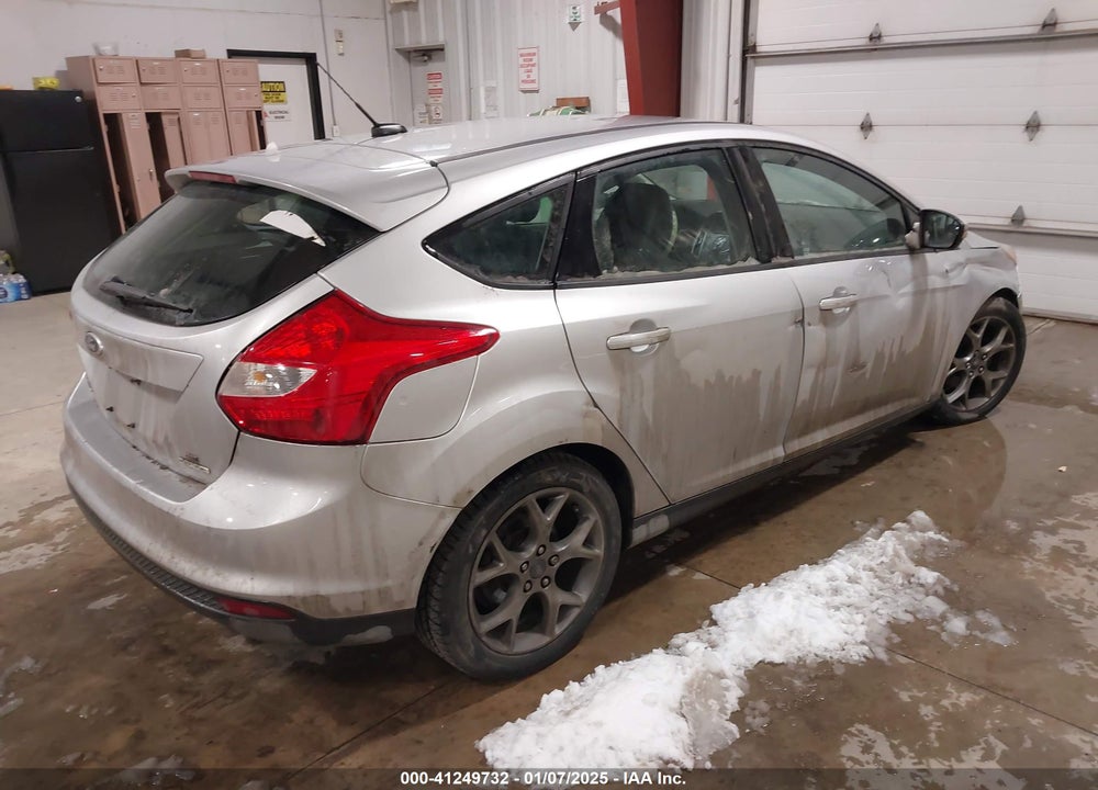 2014 FORD FOCUS SE VIN: 1FADP3K20EL183053