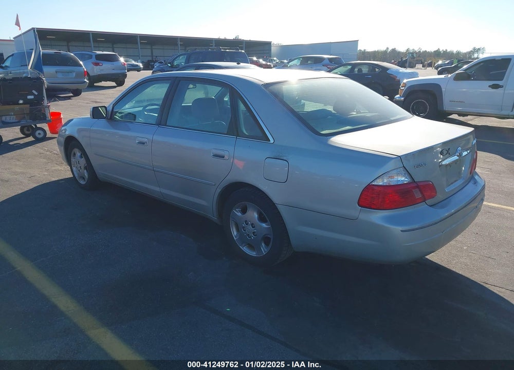 2003 TOYOTA AVALON XLS VIN: 4T1BF28B83U293373