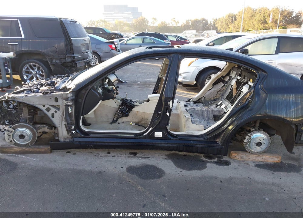 2017 INFINITI Q50 VIN: JN1EV7AP4HM739276