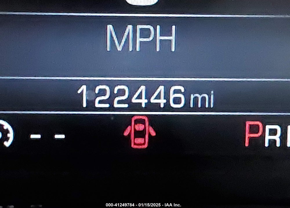 2016 GMC YUKON XL SLE VIN: 1GKS2FKC5GR173343