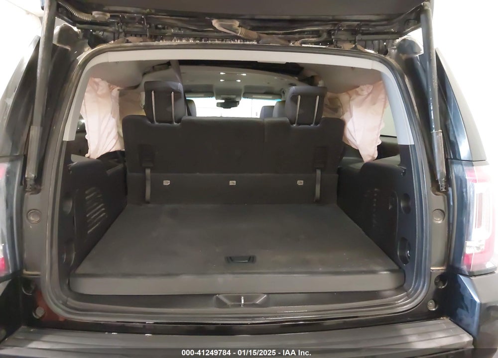 2016 GMC YUKON XL SLE VIN: 1GKS2FKC5GR173343