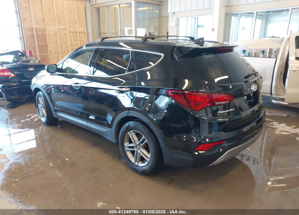 2017 HYUNDAI SANTA FE SPORT 2.4L VIN: 5NMZUDLB0HH048268