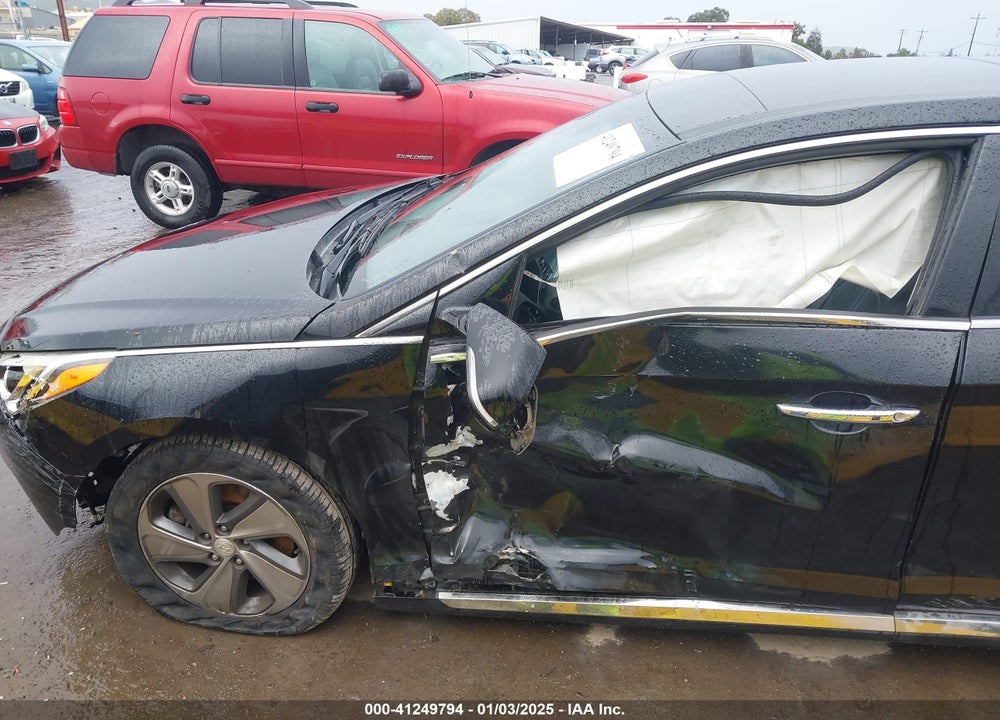 2015 HYUNDAI SONATA VIN: 5NPE34AF6FH171547