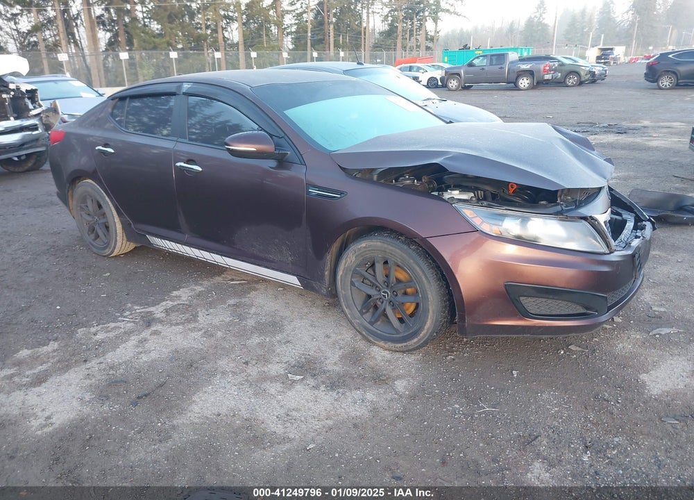 2011 KIA OPTIMA LX VIN: KNAGM4A77B5080082