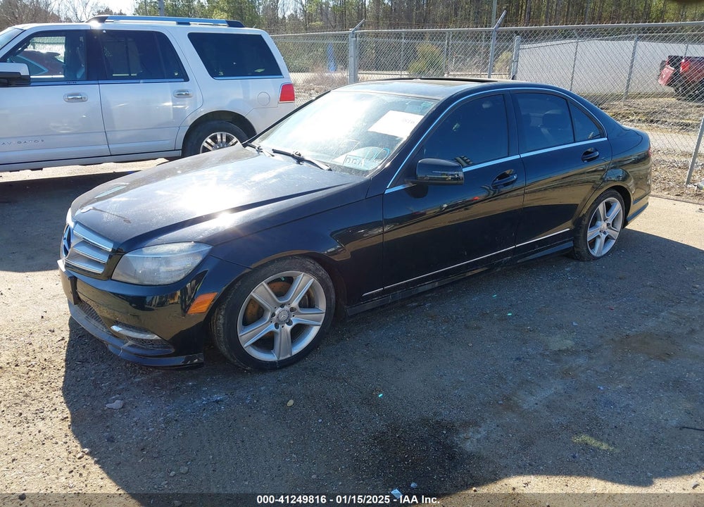 2011 MERCEDES-BENZ C VIN: WDDGF8BBXBR168601