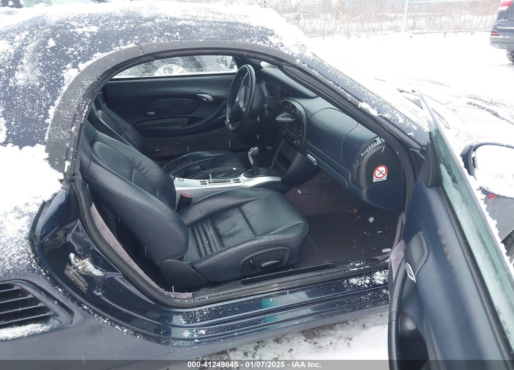 2003 PORSCHE BOXSTER VIN: WP0CA29893U623189